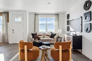 914 Logan Peak Wy, Berthoud, CO 80513 - Photo 2