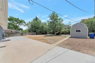 210 E Geddes Ave, Littleton, CO 80122 - Photo 14