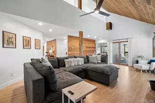 27383 Mildred Ln, Evergreen, CO 80439 - Photo 16