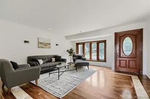 3077 S Rosemary St, Denver, CO 80231 - Photo 4