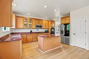 25411 E Indore Dr, Aurora, CO 80016 - Photo 8