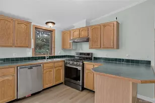 23117 Jade Cir, Deer Trail, CO 80105 - Photo 10