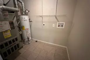 1048 Wezel Dr, Colorado Springs, CO 80916 - Photo 6