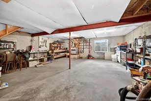 24999 Grandview Ave, Golden, CO 80401 - Photo 32