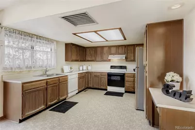 2030 S Fairplay Street, Aurora, CO 80014 - Photo 10