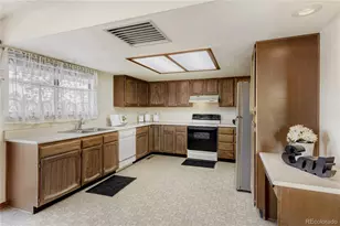 2030 S Fairplay St, Aurora, CO 80014 - Photo 10