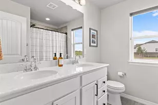 1242 Larimer Ridge Pkwy, Timnath, CO 80547 - Photo 24