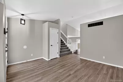 907 Riddlewood Lane, Highlands Ranch, CO 80129 - Photo 8