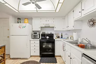 13961 E Marina Dr, Aurora, CO 80014 - Photo 12