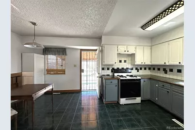 630 Hewitt Street, Pueblo, CO 81005 - Photo 4