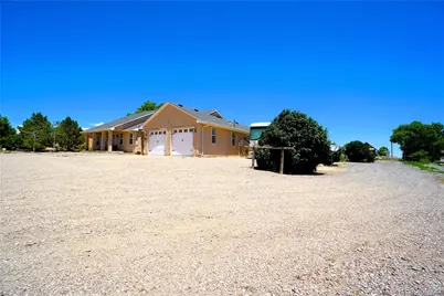 461 E Fredonia Drive, Pueblo, CO 81007 - Photo 1