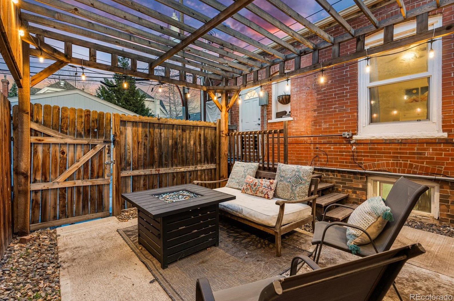247 Alameda Ave, Denver CO  80209-1703 exterior