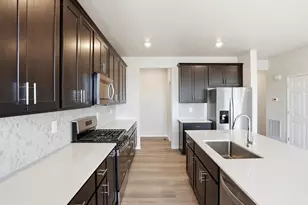 1216 Spg Crk Dr, Windsor, CO 80550 - Photo 8