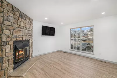 1649 S Ivory Circle #E, Aurora, CO 80017 - Photo 8