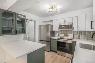 1649 S Ivory Cir, Aurora, CO 80017 - Photo 1