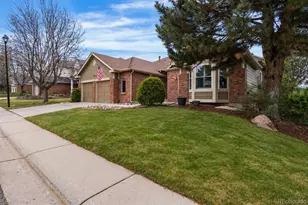 8753 Forrest Dr, Highlands Ranch, CO 80126 - Photo 2