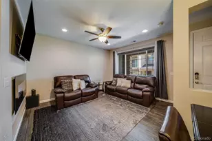 570 E Dry Creek Pl, Littleton, CO 80122 - Photo 6