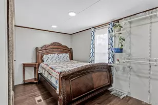 1050 S Pierce St, Lakewood, CO 80226 - Photo 4