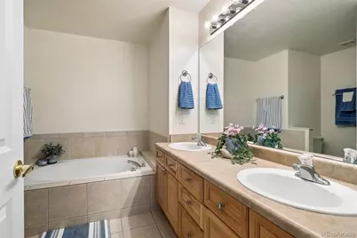 11338 W Radcliffe Drive, Littleton, CO 80127 - Photo 10