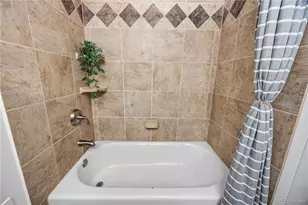 1625 Larimer St, Denver, CO 80202 - Photo 16