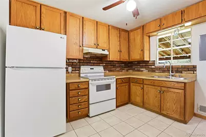 11241 Lafayette Street, Northglenn, CO 80233 - Photo 10