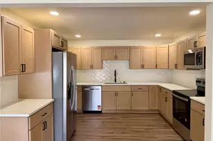 1419 11th Ave, Longmont, CO 80501 - Photo 2