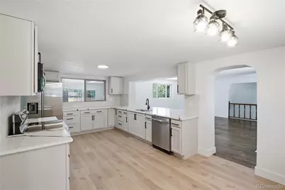 850 S Everett Street, Lakewood, CO 80226 - Photo 6