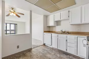 13902 E Marina Dr, Aurora, CO 80014 - Photo 12