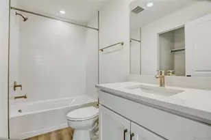 6257 N Kirk St, Aurora, CO 80019 - Photo 8