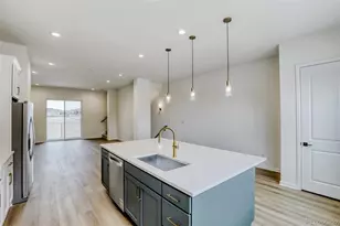 6257 N Kirk St, Aurora, CO 80019 - Photo 4