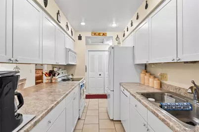 8427 Everett Way #D, Arvada, CO 80005 - Photo 14