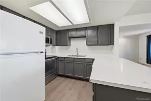 10008 Quivas St, Thornton, CO 80260 - Photo 8