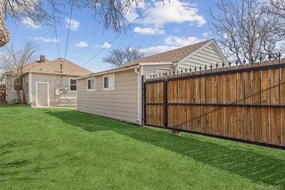 2037 Geneva Street, Aurora, CO 80010 - Photo 12