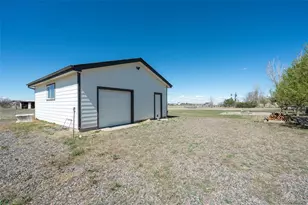 905 Pawnee St, Strasburg, CO 80136 - Photo 30