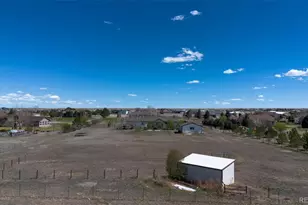 905 Pawnee St, Strasburg, CO 80136 - Photo 28