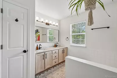 10564 Ursula Street, Commerce City, CO 80022 - Photo 32