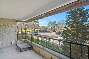 2868 S Heather Gardens Way, Aurora, CO 80014 - Photo 24