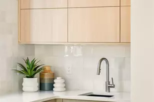 570 Cook St, Denver, CO 80206 - Photo 12