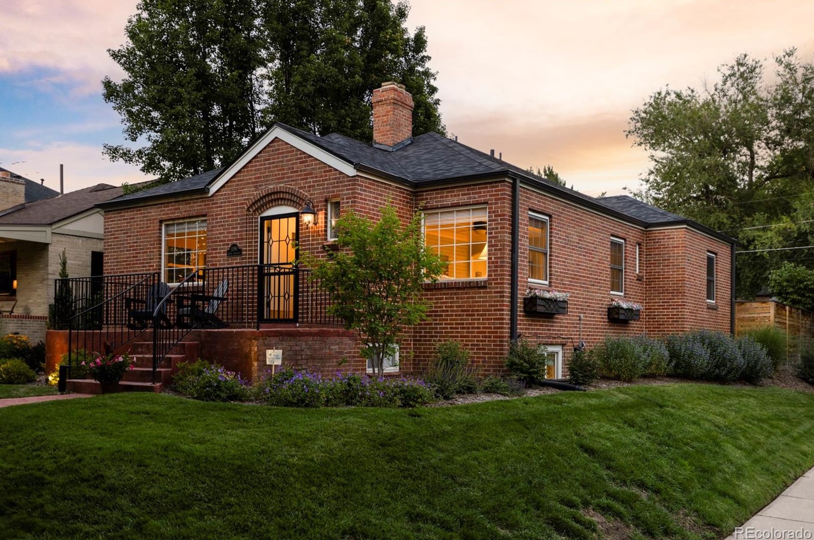 1090 Josephine St, Denver CO  80209-4733 exterior