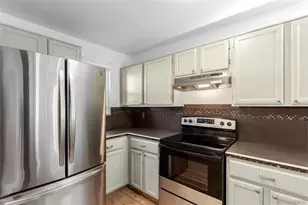 7476 E Arkansas Ave, Denver, CO 80231 - Photo 6