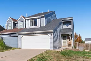 3686 S Espana Way, Aurora, CO 80013 - Photo 2