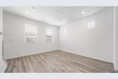 12562 E 100th Avenue, Commerce City, CO 80022 - Photo 10