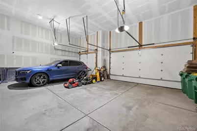 27560 E Lakeview Drive, Aurora, CO 80016 - Photo 36