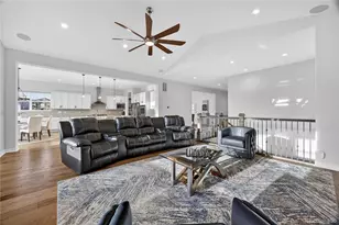 27560 E Lakeview Dr, Aurora, CO 80016 - Photo 30