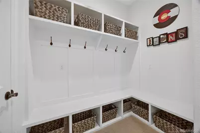 27560 E Lakeview Drive, Aurora, CO 80016 - Photo 22