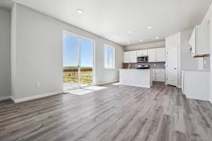 20255 E 58th Pl, Aurora, CO 80019 - Photo 10
