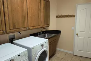 10145 Charissglen Ln, Highlands Ranch, CO 80126 - Photo 14