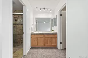 2770 S Heather Gardens Way, Aurora, CO 80014 - Photo 22