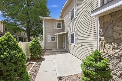 2770 S Heather Gardens Way, Aurora, CO 80014 - Photo 2