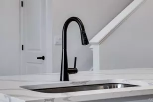 22544 E 6th Pl, Aurora, CO 80018 - Photo 12